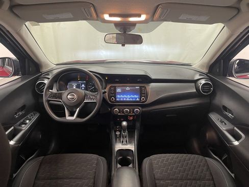 Used 2023 Nissan Kicks SV image 21