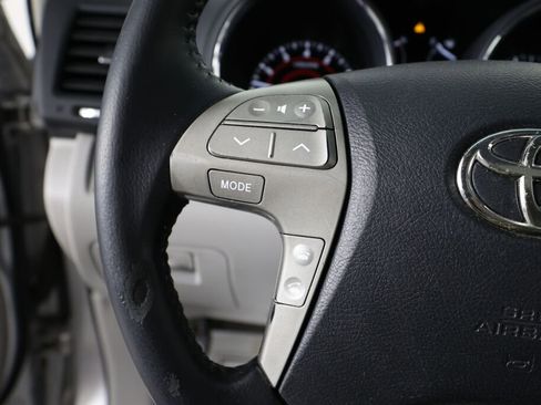 Used 2009 Toyota Highlander Limited image 34