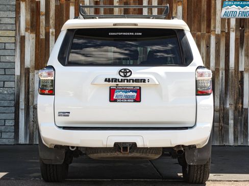Used 2021 Toyota 4Runner Trail Special Edition AWD/4WD image 5
