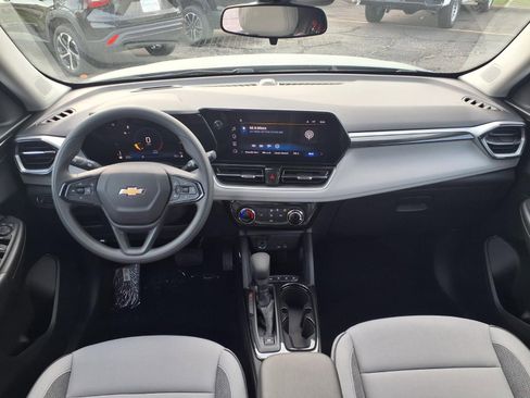 New 2026 Chevrolet TrailBlazer LT w/ Driver Confidence Package image 3