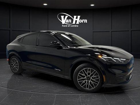 Used 2025 Ford Mustang Mach-E Premium w/ Interior Protection Package image 1