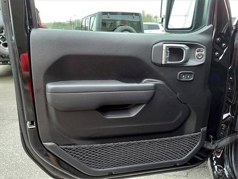 New 2023 Jeep Wrangler Sport S image 10