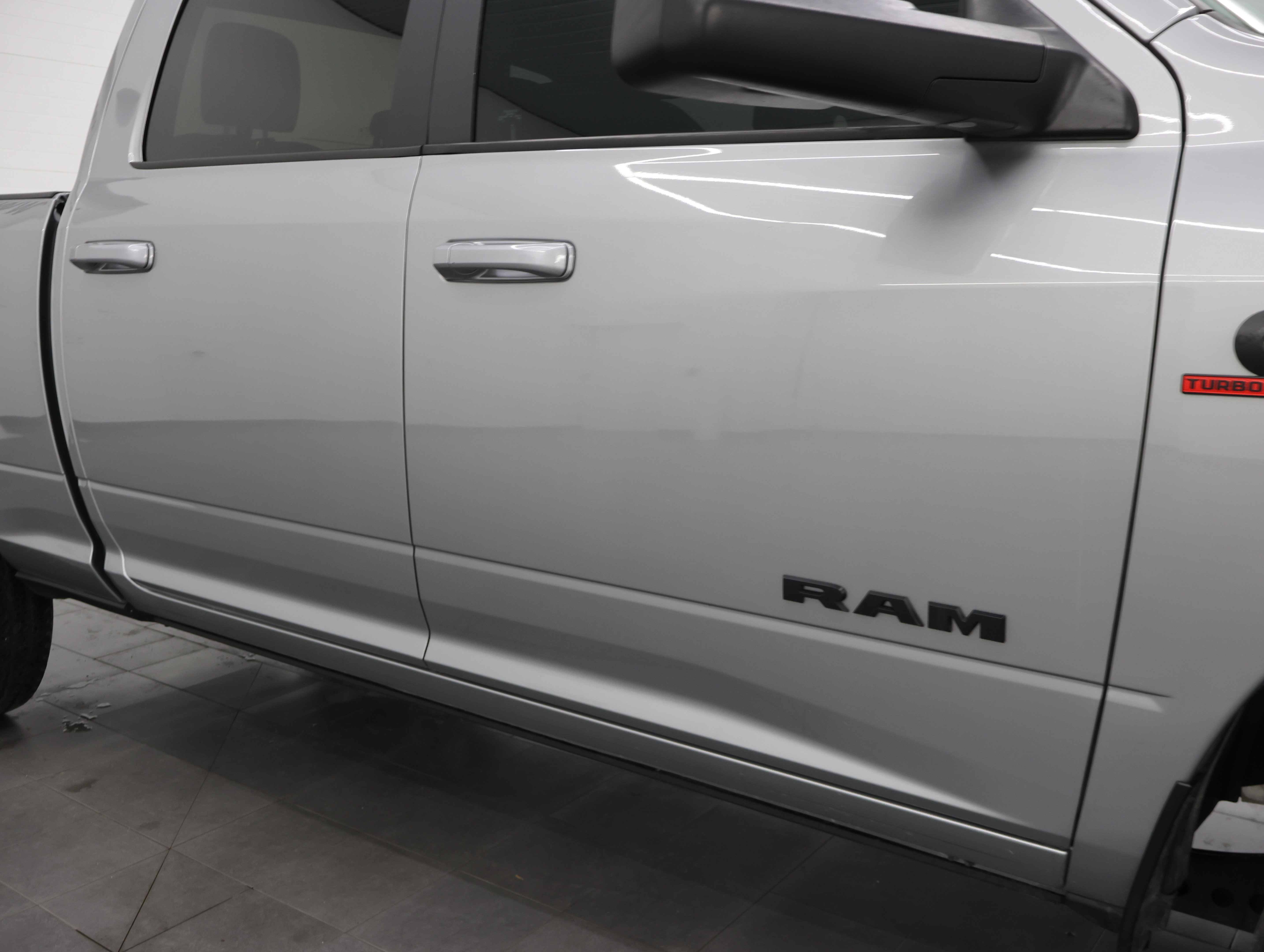 Used 2022 RAM 2500 Big Horn w/ Night Edition AWD/4WD image 24