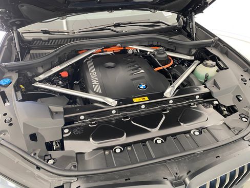 New 2026 BMW X5 xDrive50e w/ M Sport Package image 32