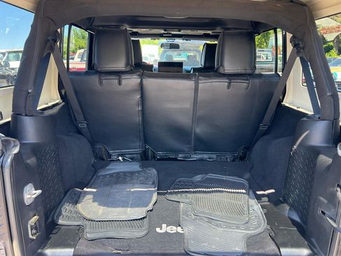 Used 2011 Jeep Wrangler Unlimited Sport AWD/4WD image 17