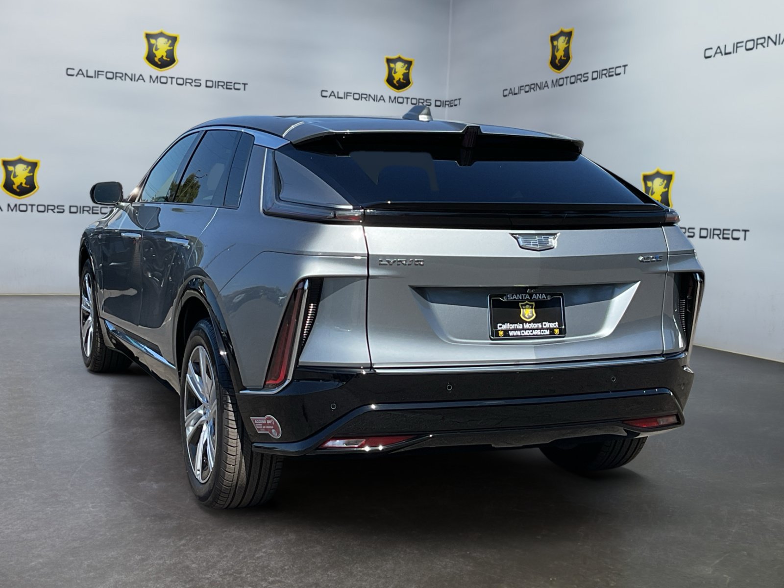Used 2024 Cadillac Lyriq Tech RWD image 7