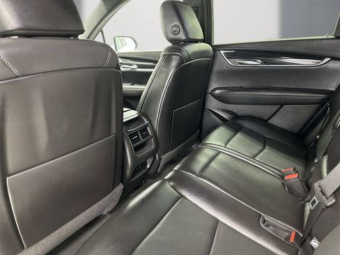 Used 2022 Cadillac XT5 Premium Luxury FWD image 15