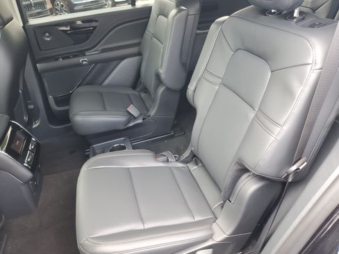 New 2026 Lincoln Aviator AWD image 26