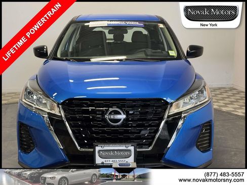 Used 2024 Nissan Kicks S FWD image 2