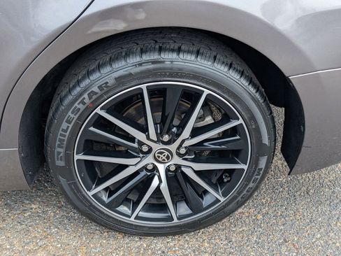 Used 2021 Toyota Camry SE image 25