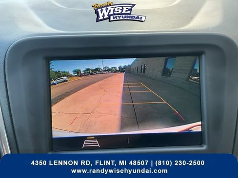 Used 2020 Chevrolet Equinox LT FWD image 4