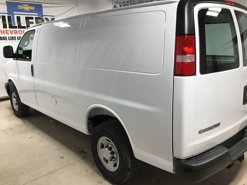 New 2025 Chevrolet Express 2500 w/ Driver Convenience Package image 4