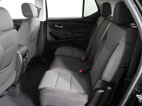 Used 2021 Chevrolet Traverse LS AWD/4WD image 30