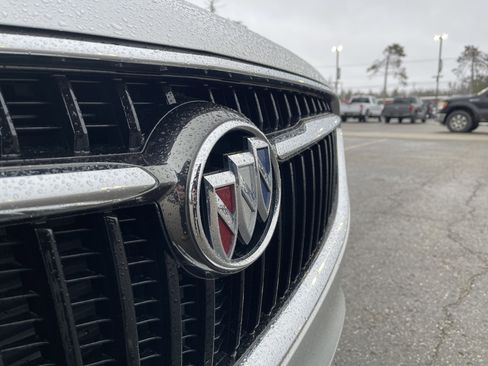 Used 2018 Buick Enclave Essence w/ Trailering Package image 25