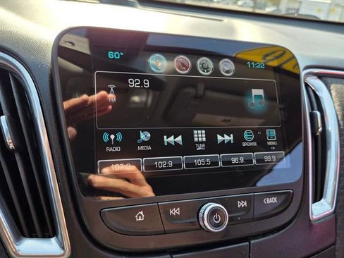 Used 2016 Chevrolet Malibu LT image 23