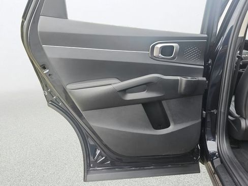 Certified 2023 Kia Sorento EX AWD/4WD image 23
