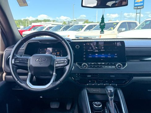 Certified 2023 Chevrolet Colorado Z71 w/ Z71 Convenience Package 2 AWD/4WD image 24