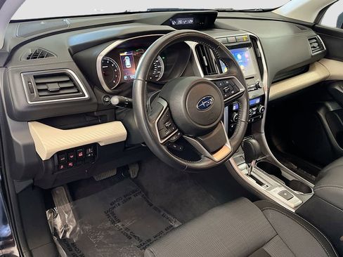 Used 2022 Subaru Ascent Premium w/ Convenience Package AWD/4WD image 9