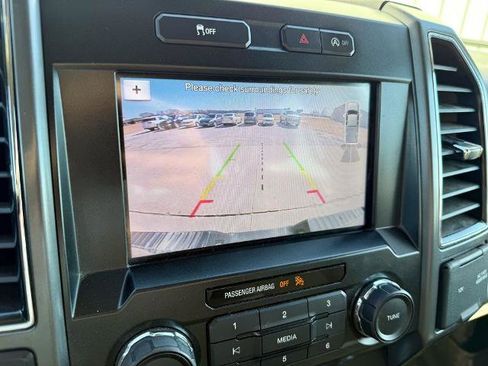 Certified 2019 Ford F150 XLT w/ Equipment Group 302A Luxury image 22