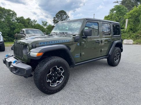 Used 2022 Jeep Wrangler Unlimited Rubicon 4xe w/ Cold Weather Group AWD/4WD image 10