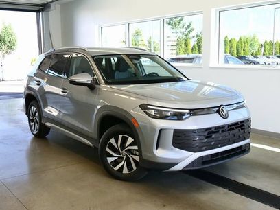 New 2025 Volkswagen Tiguan S