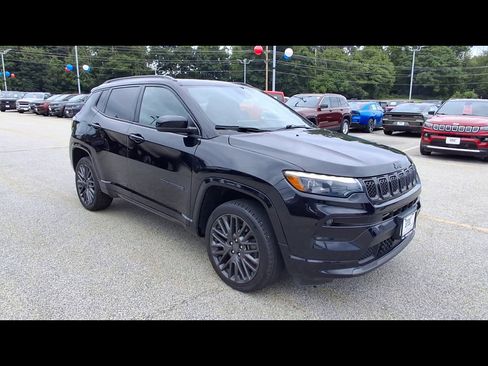 Used 2023 Jeep Compass High Altitude AWD/4WD image 2