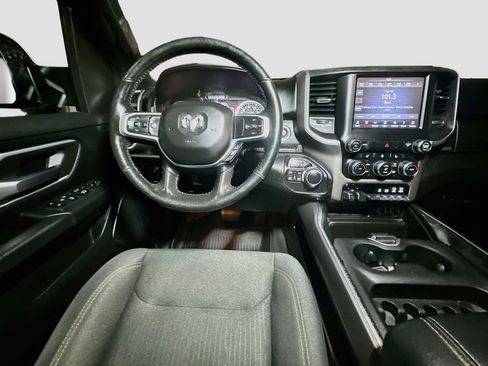 Used 2020 RAM 1500 Big Horn AWD/4WD image 35