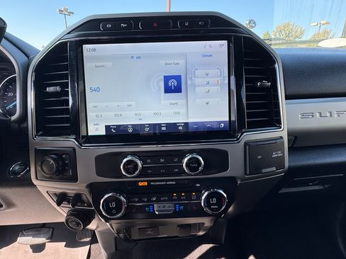 Used 2022 Ford F250 Lariat w/ Lariat Ultimate Package image 16