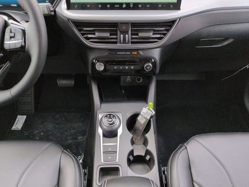 New 2026 Ford Escape SE w/ PHEV Premium Package image 17