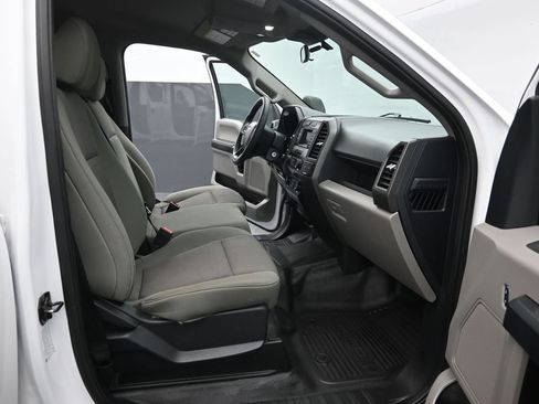 Used 2022 Ford F350 XL w/ Power Equipment Group AWD/4WD image 25