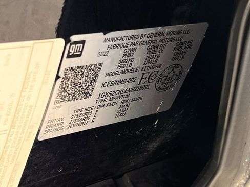 Used 2022 GMC Yukon AT4 image 34