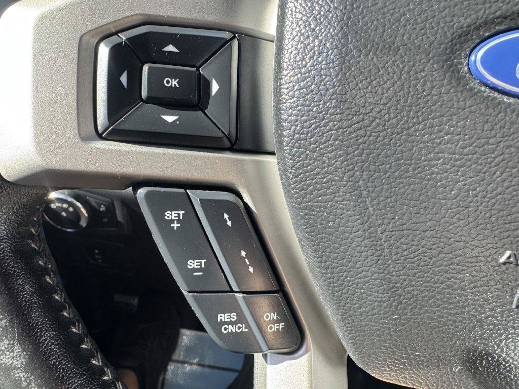 Used 2017 Ford F150 Lariat w/ Equipment Group 502A Luxury AWD/4WD image 18