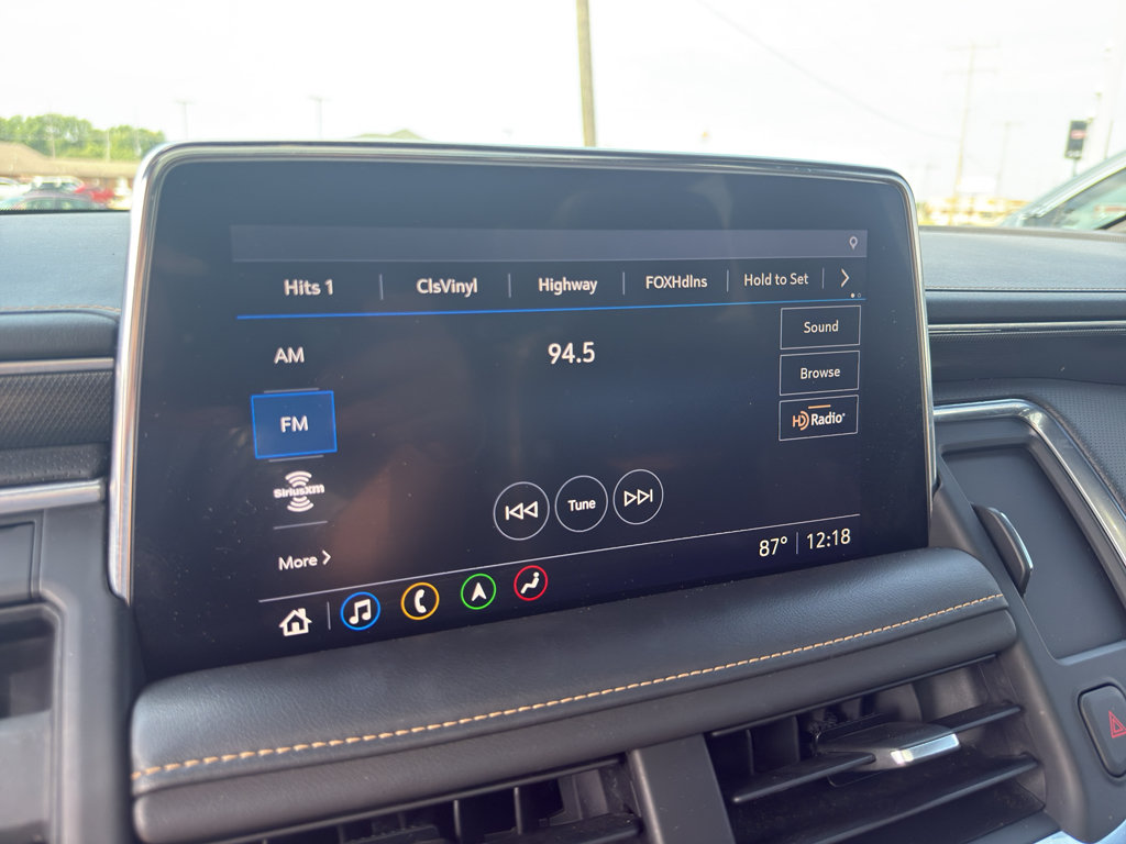Used 2021 GMC Yukon AT4 w/ AT4 Premium Package AWD/4WD image 18