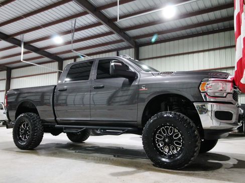 Used 2023 RAM 2500 Tradesman AWD/4WD image 14