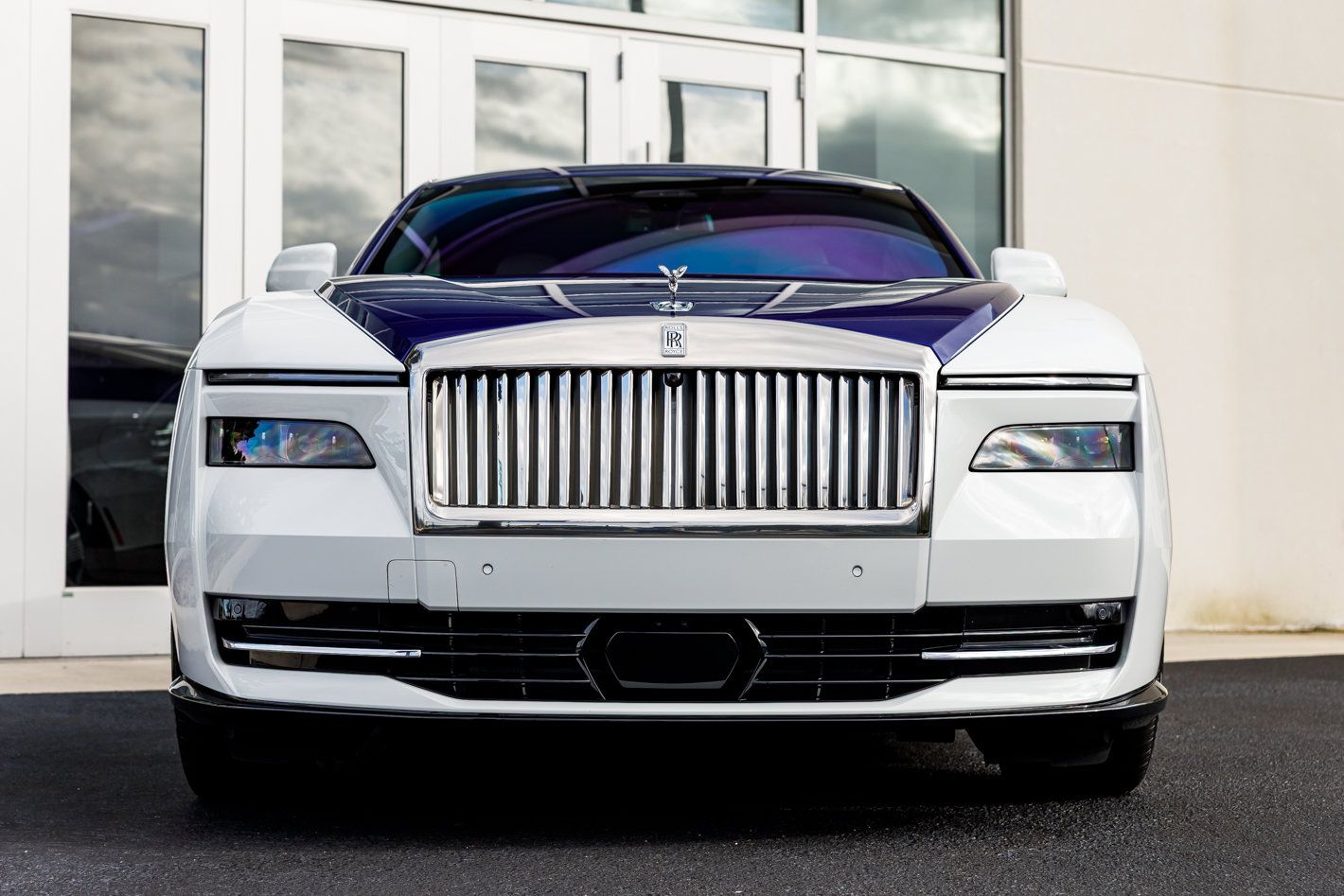 Used 2024 Rolls-Royce Spectre w/ Spectre Launch Package AWD/4WD image 6
