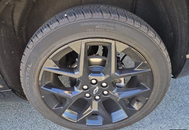 Used 2024 Chevrolet Traverse RS FWD image 8