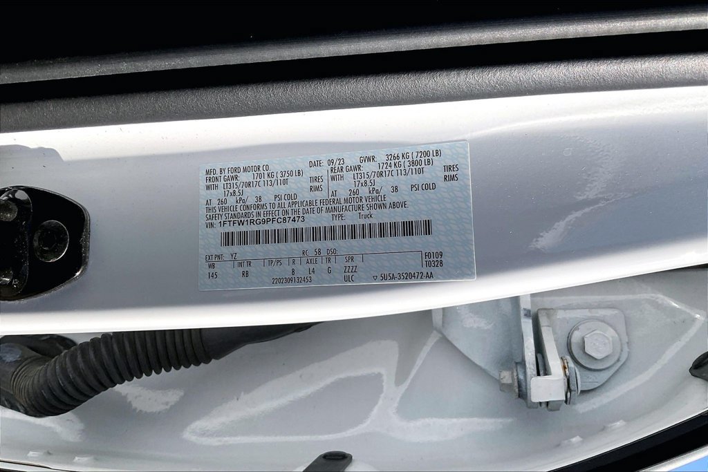 Used 2023 Ford F150 Raptor AWD/4WD image 5