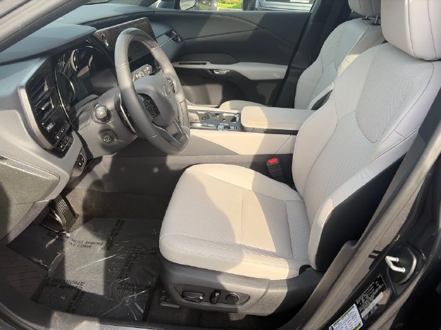 Used 2024 Lexus RX 350 Premium w/ Cold Area Package AWD/4WD image 25