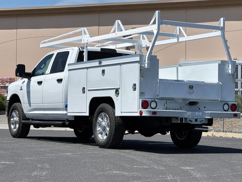 New 2026 RAM 3500 Tradesman w/ Chrome Appearance Group A AWD/4WD image 5