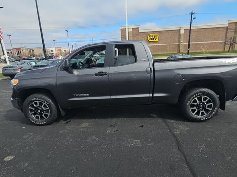 Used 2014 Toyota Tundra SR5 w/ TRD Off Road Package AWD/4WD image 6