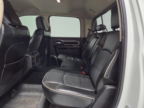 Used 2022 RAM 2500 Laramie AWD/4WD image 14