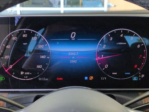 Used 2025 Mercedes-Benz C 300 Sedan image 11