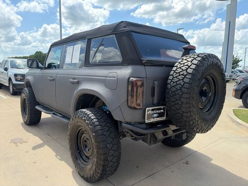 Used 2021 Ford Bronco Outer Banks w/ Sasquatch Package AWD/4WD image 3