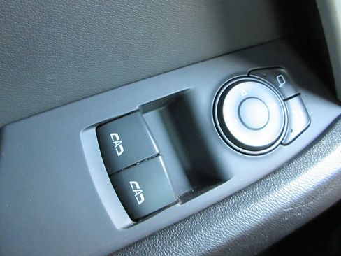 Used 2020 Chevrolet Camaro SS RWD image 23