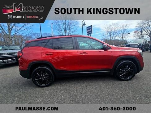 Used 2023 GMC Terrain SLE w/ Driver Convenience Package AWD/4WD image 6