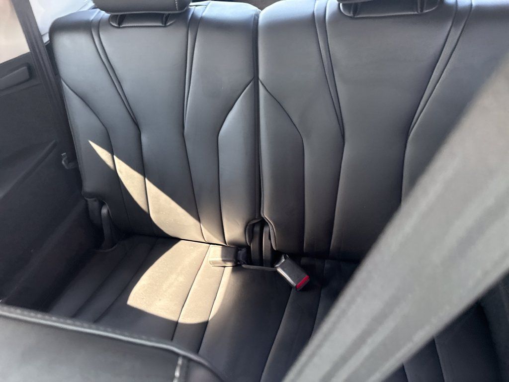 Used 2024 Acura MDX w/ Technology Package FWD image 29