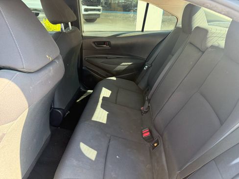 Used 2022 Toyota Corolla LE FWD image 10