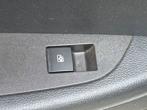 Used 2015 GMC Terrain SLT w/ Chrome Edition image 32