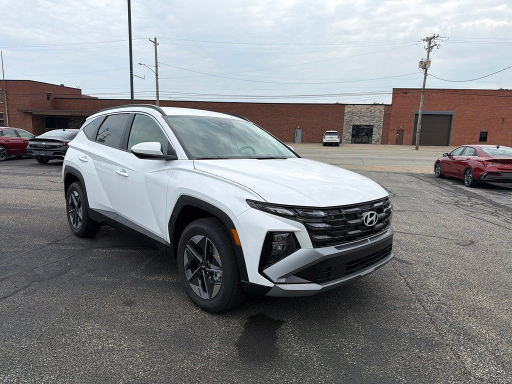 New 2026 Hyundai Tucson SEL Plus AWD/4WD image 1