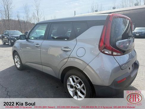 Used 2022 Kia Soul LX w/ Technology Package FWD image 14